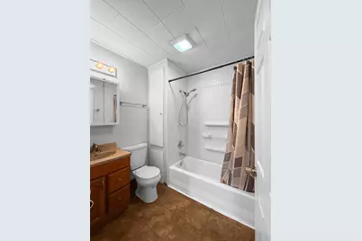 116 E Fuller Street, Freeport, IL 61032 - Photo 12