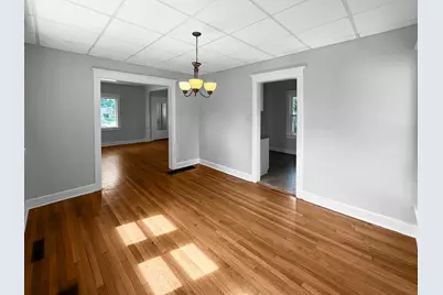116 E Fuller Street, Freeport, IL 61032 - Photo 6