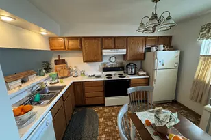 611 E 7th St, Gibson City, IL 60936 - Photo 8