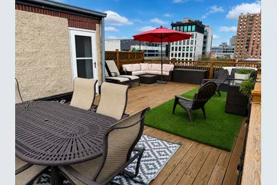 540 W Oakdale Avenue #4E, Chicago, IL 60657 - Photo 2