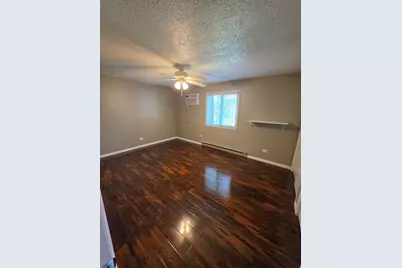 220 Madison Street #2A, Joliet, IL 60435 - Photo 4