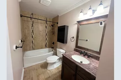 2610 S Elmkirk Park, McHenry, IL 60051 - Photo 8