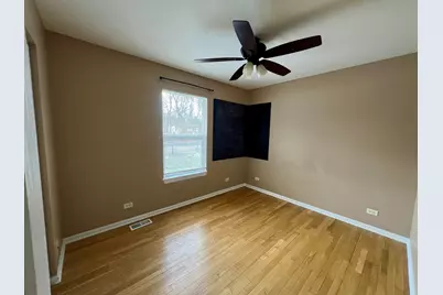 2610 S Elmkirk Park, McHenry, IL 60051 - Photo 10