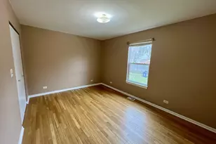 2610 S Elmkirk Park, McHenry, IL 60051 - Photo 6