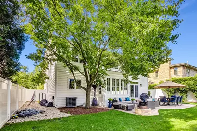 2439 Center Avenue, Northbrook, IL 60062 - Photo 38