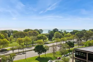4170 N Marine Dr, Chicago, IL 60613 - Photo 20