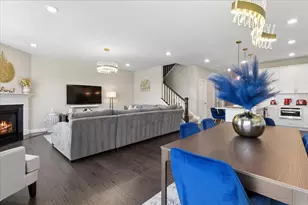 24 Woodland Trail, Lincolnshire, IL 60069 - Photo 6