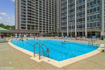 4250 N Marine Drive #1232, Chicago, IL 60613 - Photo 8