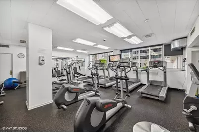 4250 N Marine Drive #1232, Chicago, IL 60613 - Photo 10