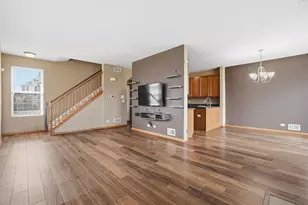 1008 Heron Cir, Joliet, IL 60431 - Photo 8