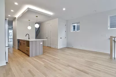 5357 N Melvina Avenue, Chicago, IL 60630 - Photo 4