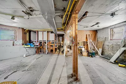 11317 S Indiana Avenue, Chicago, IL 60628 - Photo 18