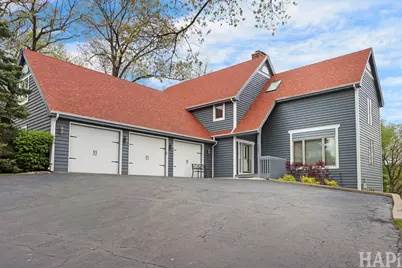7207 Viscaya Drive, Spring Grove, IL 60081 - Photo 2