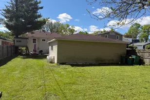 27W088 Evelyn Ave, Winfield, IL 60190 - Photo 12