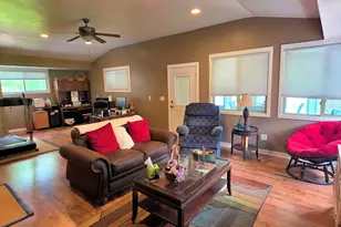 2856 E 3500 S Rd, Kankakee, IL 60901 - Photo 12