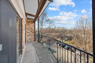 1400 N Yarmouth Pl, Mount Prospect, IL 60056 - Photo 6