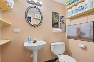 1479 Mackenzie Ln, Elgin, IL 60120 - Photo 20