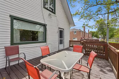 7220 N Hamilton Avenue, Chicago, IL 60645 - Photo 18