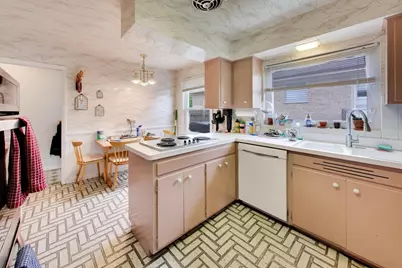 4050 Church Street, Skokie, IL 60076 - Photo 12
