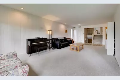 4050 Church Street, Skokie, IL 60076 - Photo 6