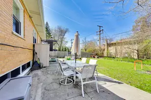 4050 Church St, Skokie, IL 60076 - Photo 28