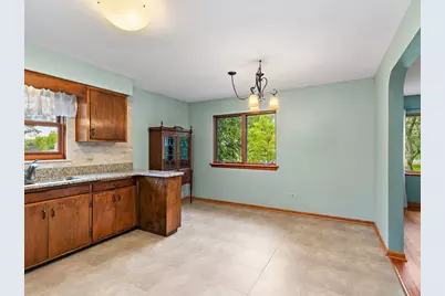 23509 N Garden Lane, Lake Zurich, IL 60047 - Photo 8