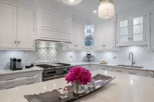 9360 Ridgeway Ave, Evanston, IL 60203 - Photo 14
