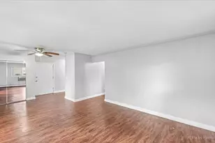 1080 N Wheeling Rd, Mount Prospect, IL 60056 - Photo 4