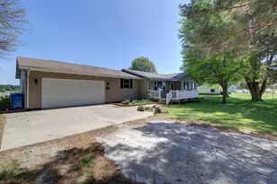 6740 Albany Rd, Erie, IL 61250 - Photo 10