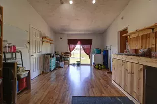 6740 Albany Rd, Erie, IL 61250 - Photo 16