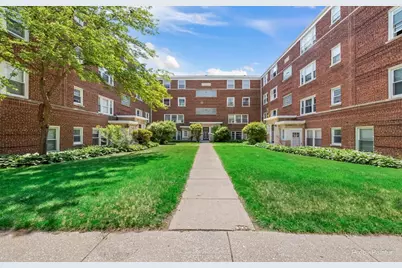 2727 W Berwyn Avenue #1, Chicago, IL 60625 - Photo 1