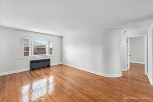 2727 W Berwyn Ave, Chicago, IL 60625 - Photo 6