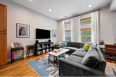 612 W Barry Avenue #1, Chicago, IL 60657 - Photo 10