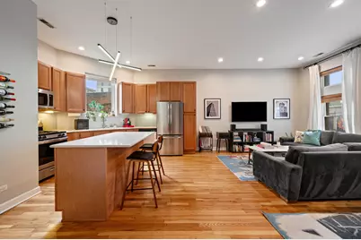 612 W Barry Avenue #1, Chicago, IL 60657 - Photo 4
