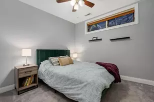 1945 W Erie St, Chicago, IL 60622 - Photo 20