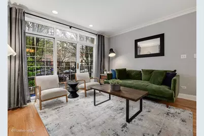 1945 W Erie Street #1W, Chicago, IL 60622 - Photo 6