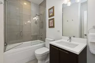 6 N Michigan Ave, Chicago, IL 60602 - Photo 20