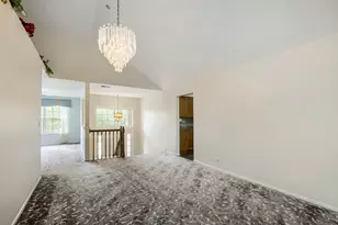 1619 Camberley Ct, Bartlett, IL 60103 - Photo 6