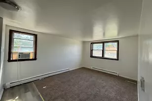 1627 Woodbine Dr, Round Lake Beach, IL 60073 - Photo 6