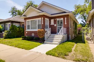 7926 S Merrill St, Chicago, IL 60617 - Photo 2