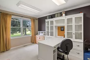 39W118 Baert Ln, Saint Charles, IL 60175 - Photo 18