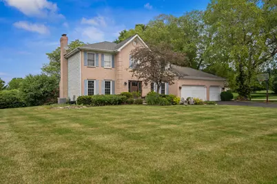 39W118 Baert Lane, Saint Charles, IL 60175 - Photo 2