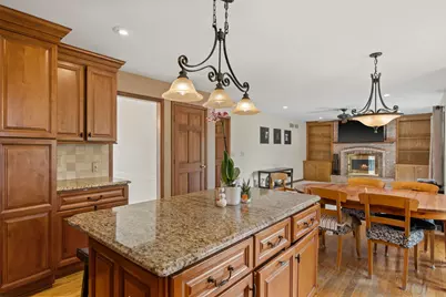 39W118 Baert Lane, Saint Charles, IL 60175 - Photo 12