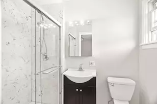 1819 W Touhy Ave, Chicago, IL 60626 - Photo 16