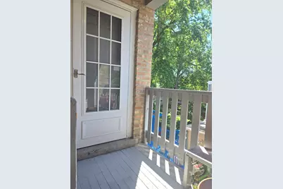 1819 W Touhy Avenue #6, Chicago, IL 60626 - Photo 18