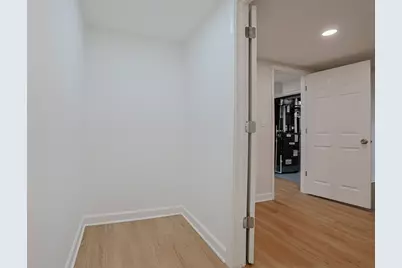 2232 Sprucewood Avenue, Des Plaines, IL 60018 - Photo 26