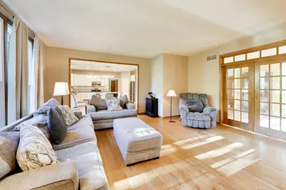 906 Secretariat Court, Saint Charles, IL 60174 - Photo 20