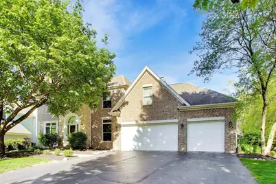 906 Secretariat Court, Saint Charles, IL 60174 - Photo 2