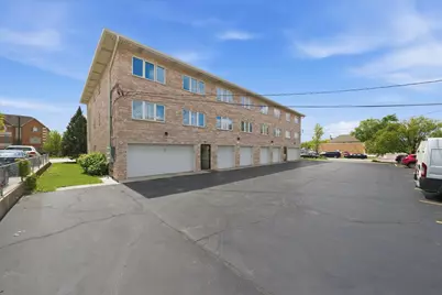 5940 W 87th Street #301, Burbank, IL 60459 - Photo 20