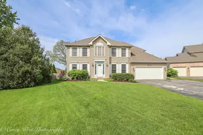 1213 Paddock Court, Aurora, IL 60502 - Photo 2